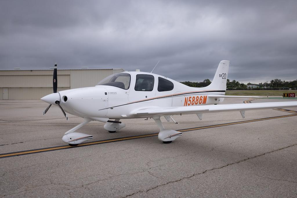 2014 Cirrus SR20 G3 Photo 2