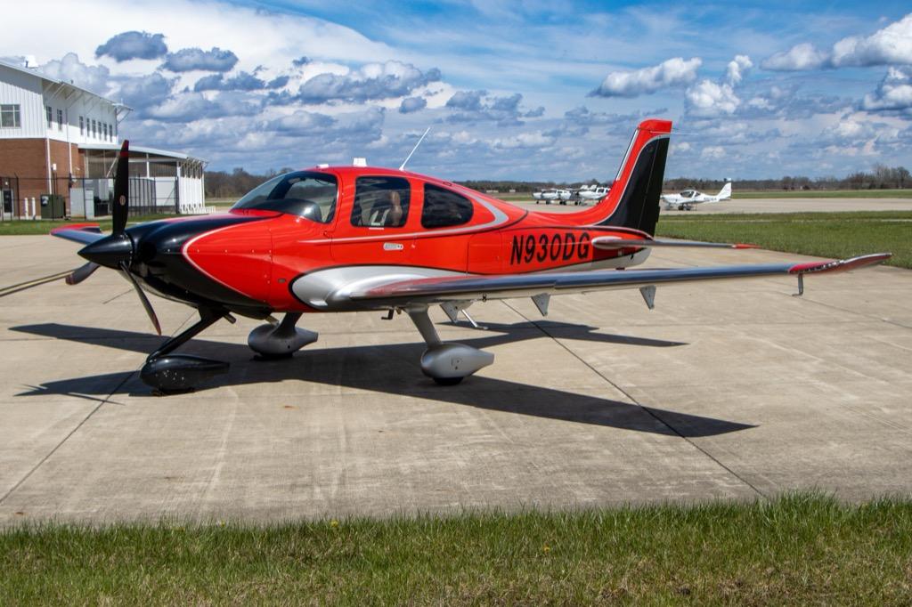 2020 Cirrus SR22 G6 Photo 2