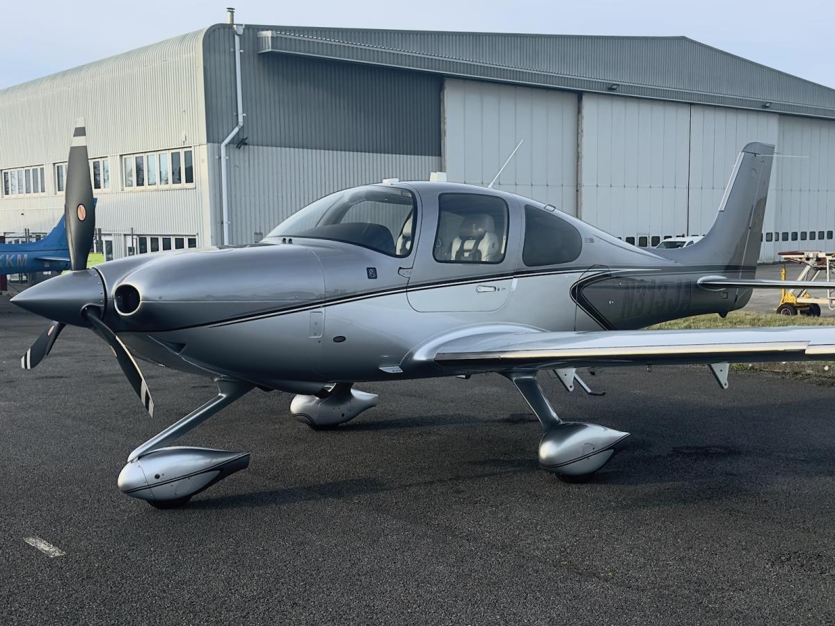 2023 Cirrus SR22T G6 GTS Photo 2