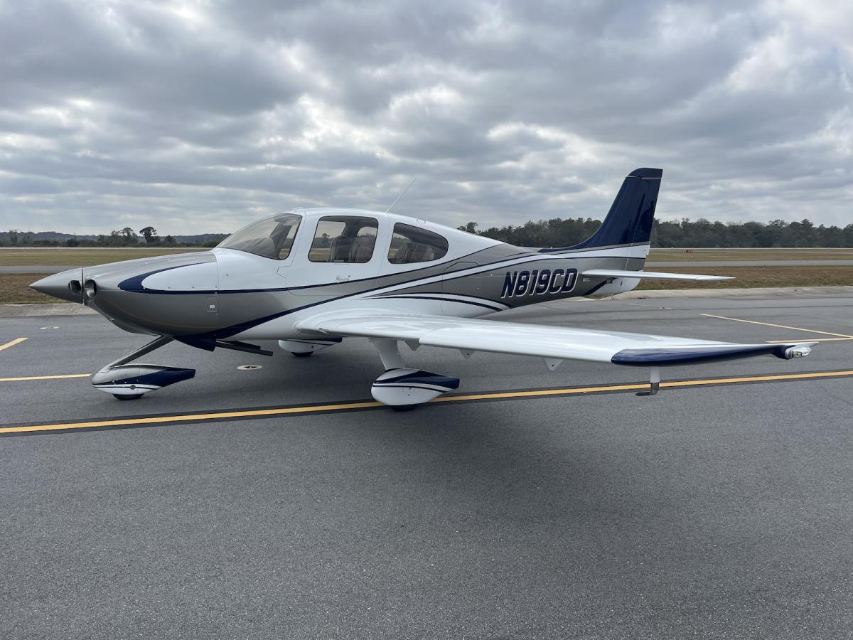 2002 Cirrus SR20 Photo 2