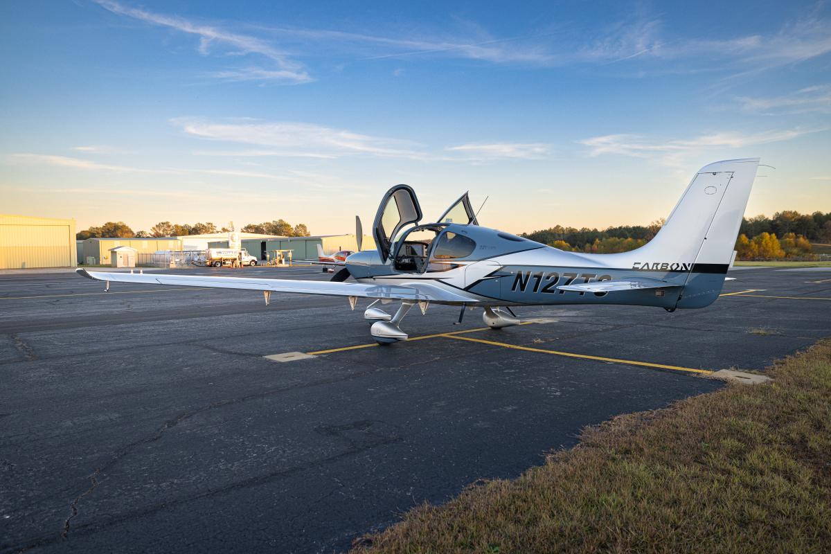 2018 CIRRUS SR22T G6 GTS (N127TS) Photo 4