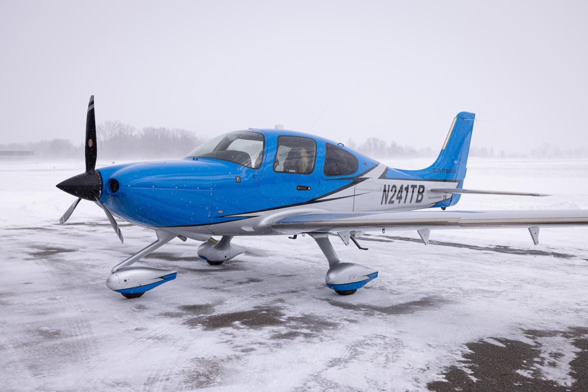 2020 Cirrus SR22 G6 GTS Photo 2