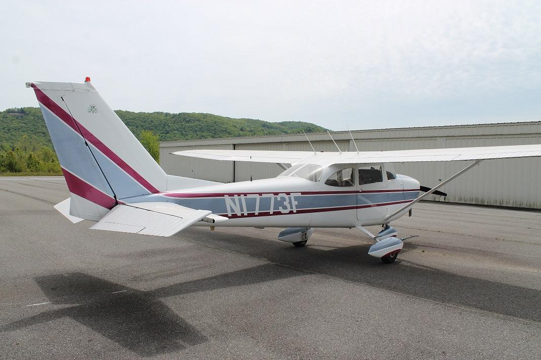 1967 Cessna 172H Photo 5