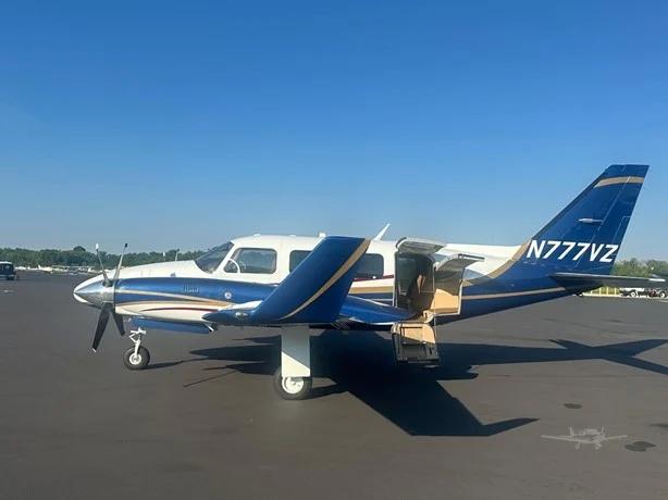 1982 PIPER NAVAJO CR Photo 2