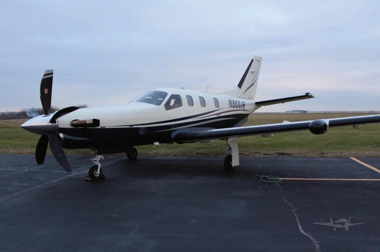 2003 Socata TBM-700C2 Photo 2