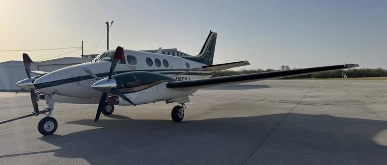 1999 KING AIR C90B BLACK HAWK  Photo 6