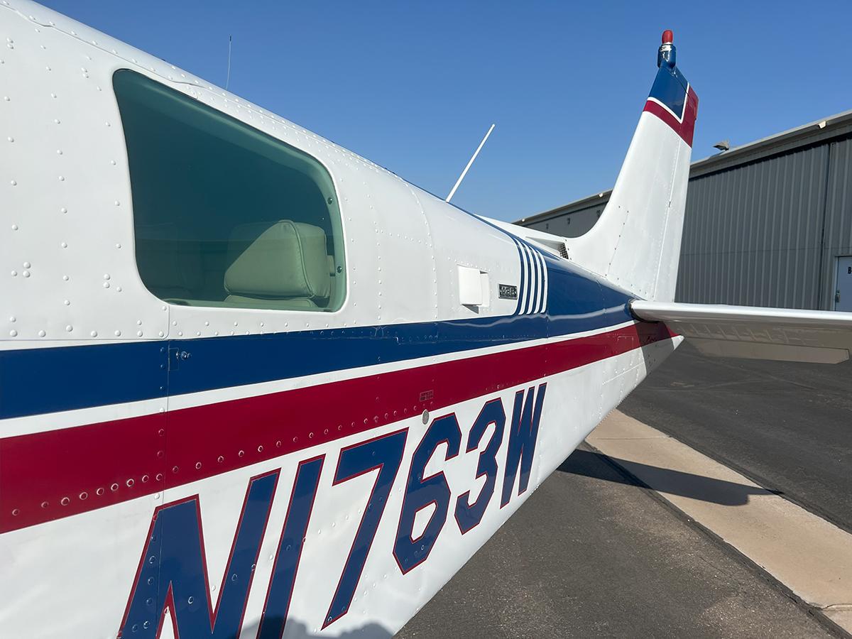 1973 Beechcraft A36 Bonanza Photo 2