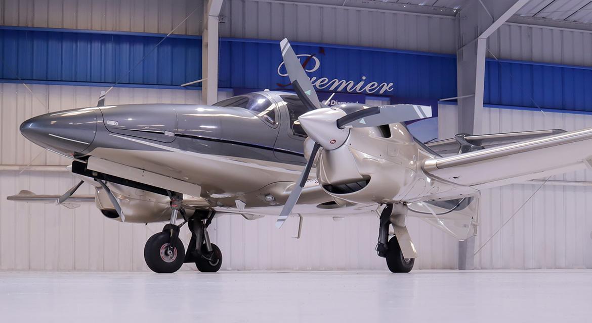 2019 DIAMOND DA62 Photo 3