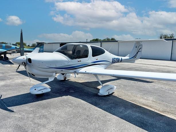 2024 DIAMOND DA40 NG Photo 3