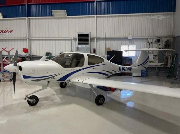 2014 Diamond DA40 NG Photo 2