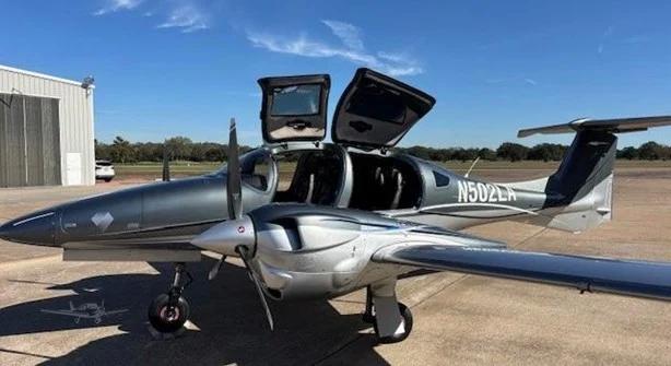 2020 DIAMOND DA62 Photo 6