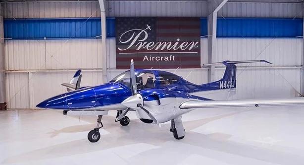 2025 DIAMOND DA42 NG Photo 3