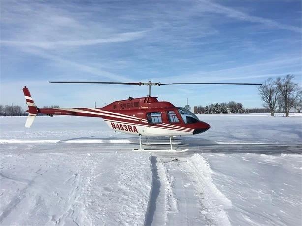 1997 BELL 206B III Photo 3