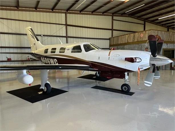 2004 PIPER MERIDIAN Photo 4