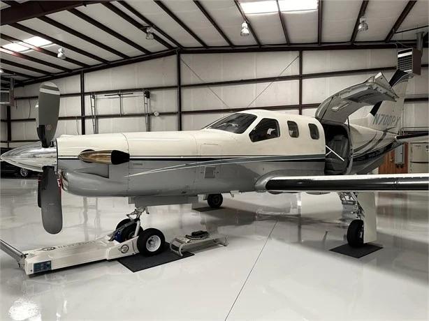 2003 SOCATA TBM 700C2 Photo 3