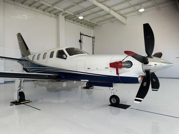 2014 SOCATA TBM 900 Photo 3