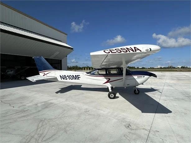 1977 CESSNA R172 HAWK XP II Photo 2