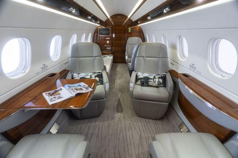 2014 Embraer Legacy 500 Photo 4
