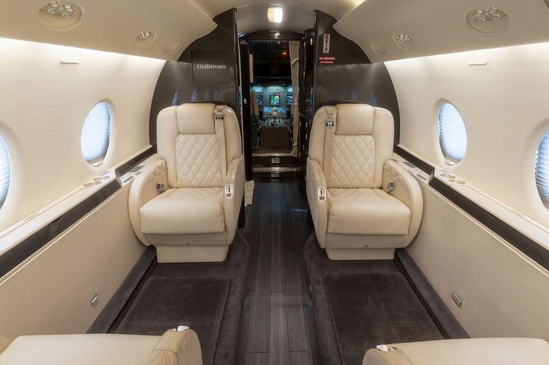 2002 Gulfstream G200 Photo 3