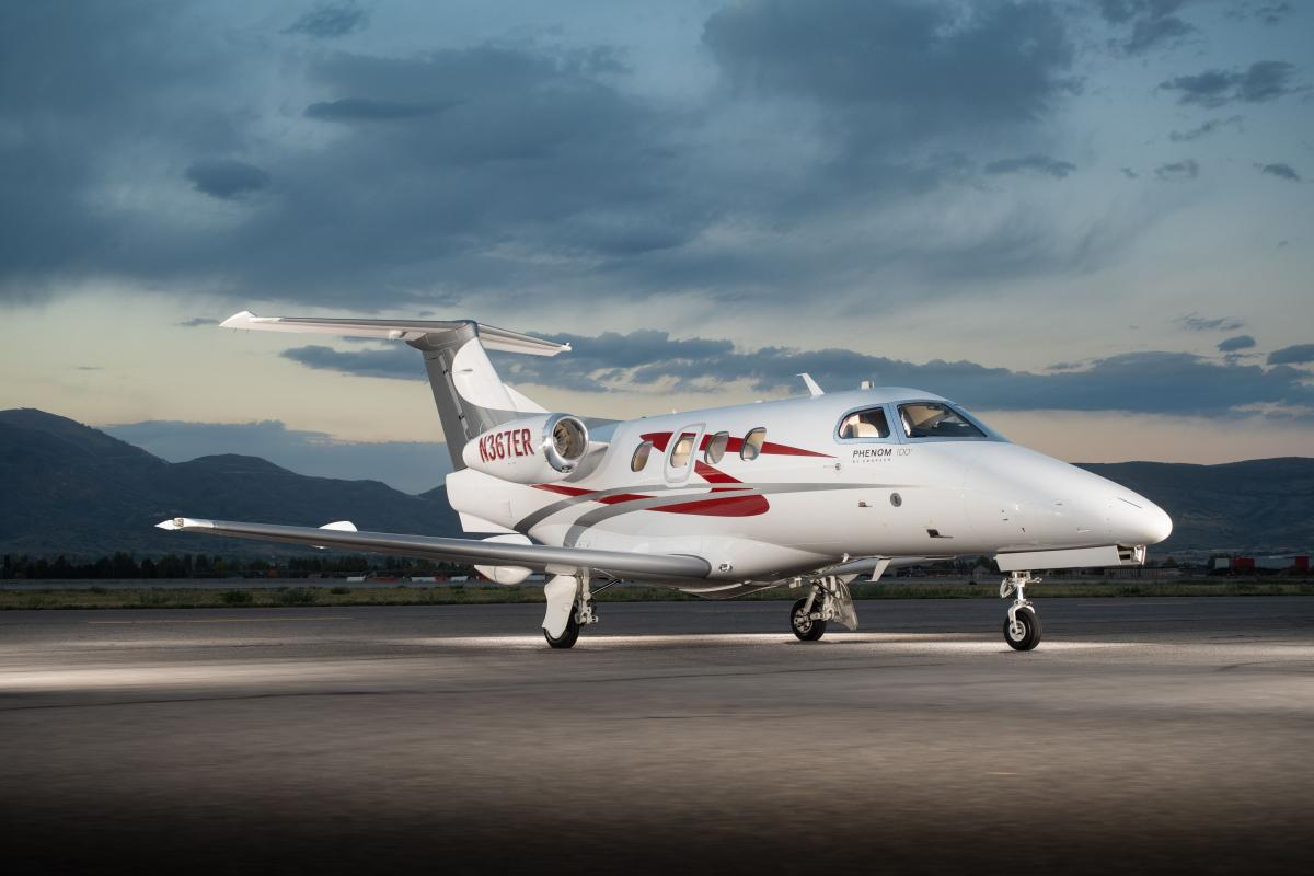 2010 Embraer Phenom 100 Photo 4