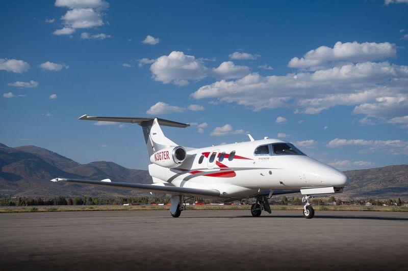 2010 Embraer Phenom 100 Photo 3