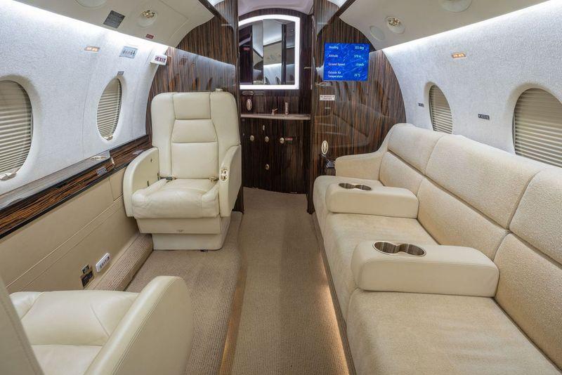 2008 Gulfstream G200 Photo 4