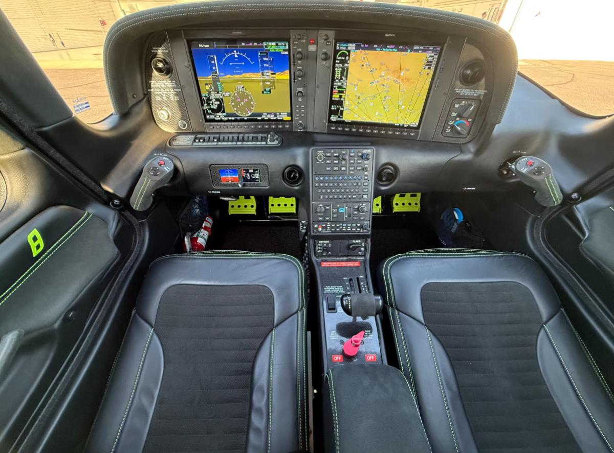 2021 Cirrus SR22T G6 Photo 2