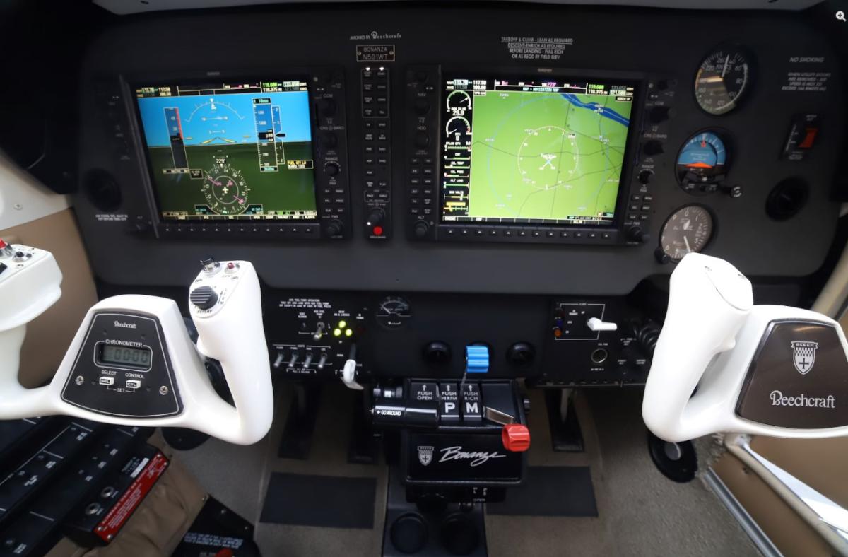 2010 Beechcraft G36 Bonanza Photo 3