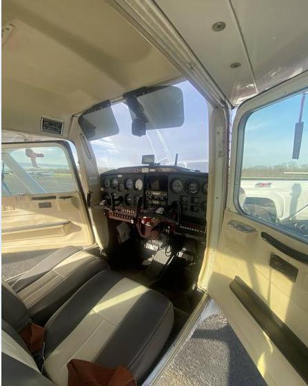 1972 CESSNA 150L Photo 6