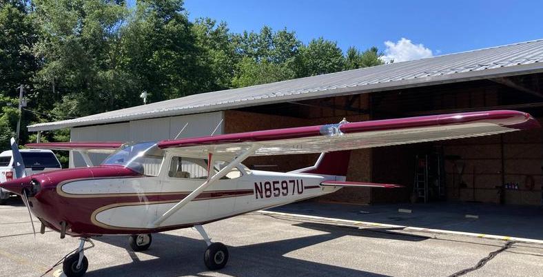 1965 Cessna 172F Skyhawk Photo 3