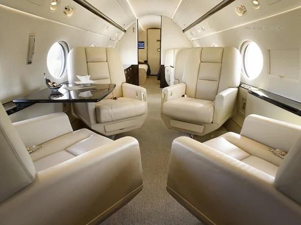 2008 GULFSTREAM G550 Photo 4