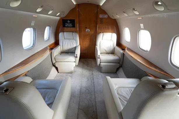 2007 EMBRAER LEGACY 600 Photo 2