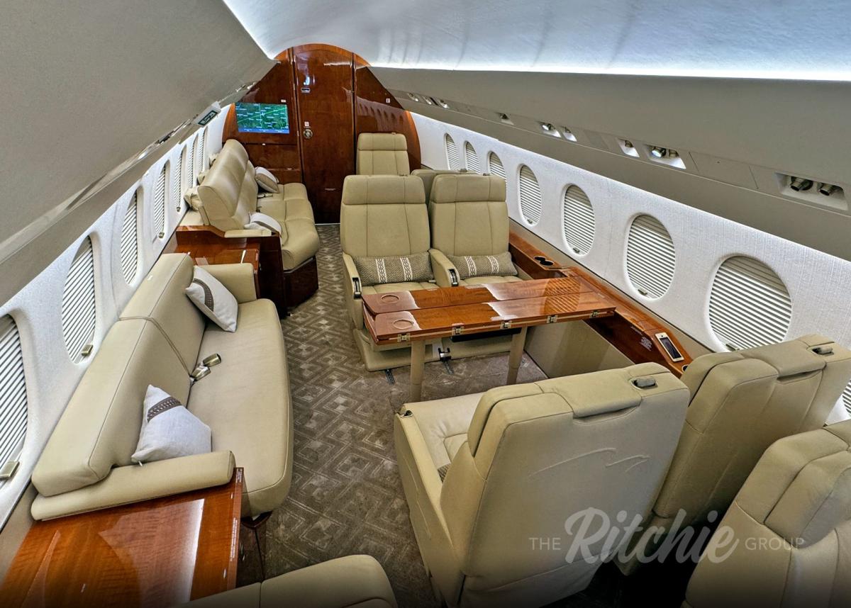 2013 Dassault Falcon 900LX Photo 7