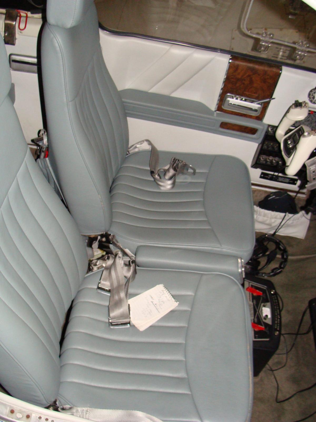 1975 Beechcraft Baron E55 Photo 4