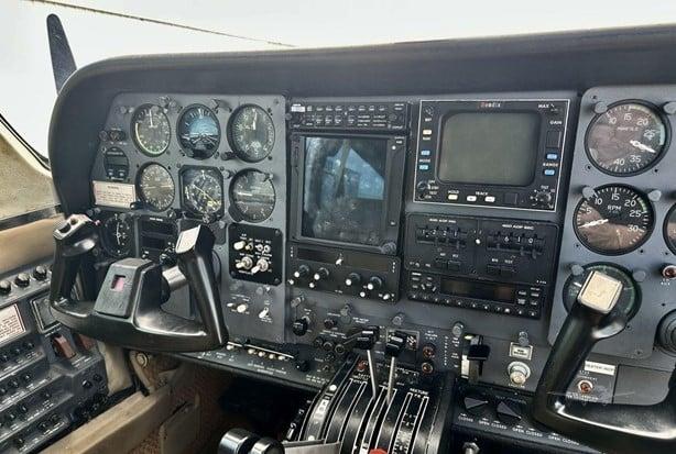 1980 CESSNA 310R Photo 5