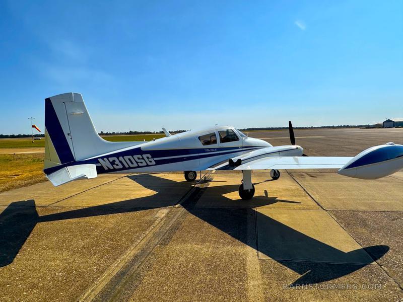 1957 CESSNA 310 Photo 3