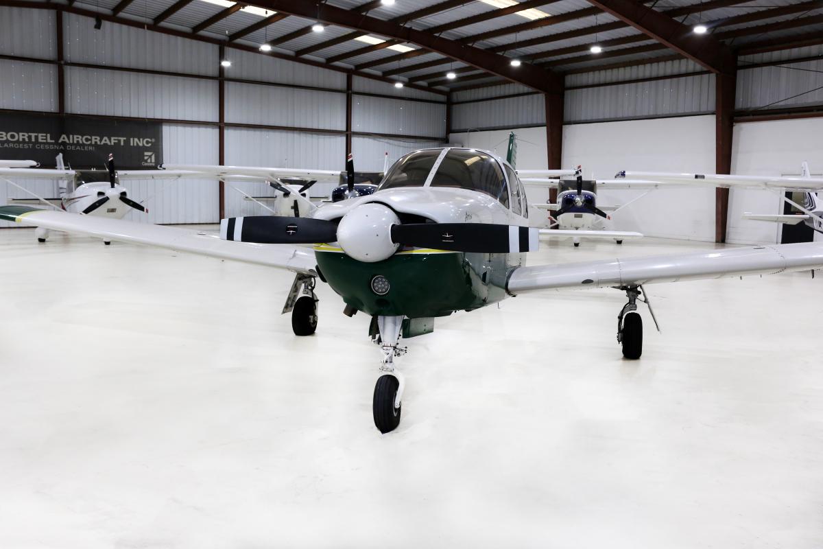 2012 PIPER ARROW Photo 4