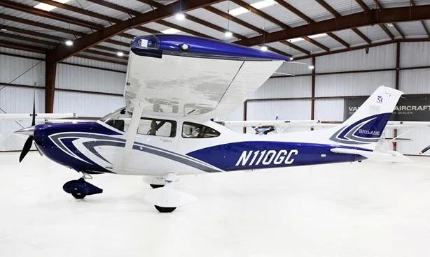 2019 CESSNA 182T SKYLANE Photo 2