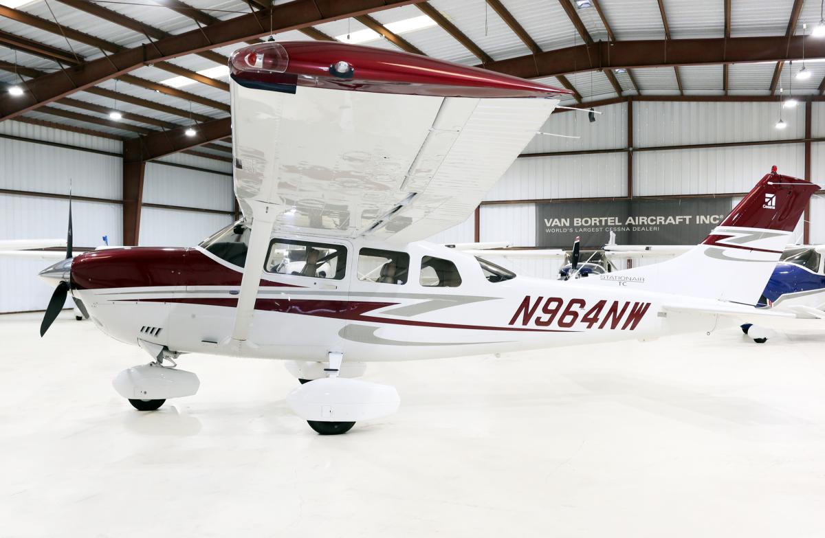 2007 Cessna T206H Turbo Stationair Photo 2