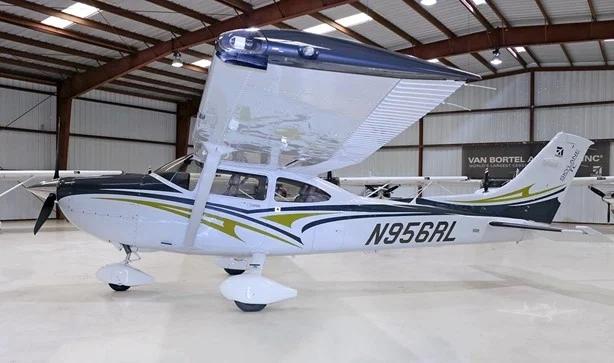 2012 CESSNA TURBO 182T SKYLANE Photo 3