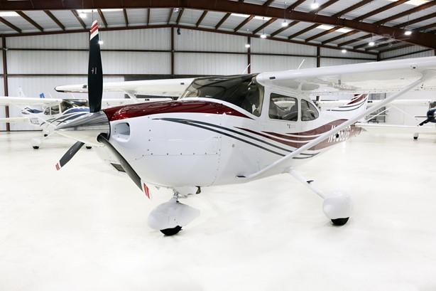 2021 CESSNA 182T SKYLANE Photo 3