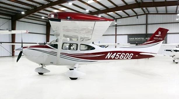 2021 CESSNA 182T SKYLANE Photo 2