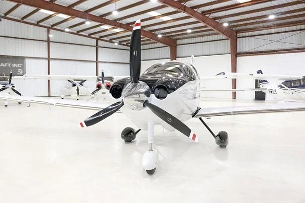 2017 CESSNA TTX Photo 4