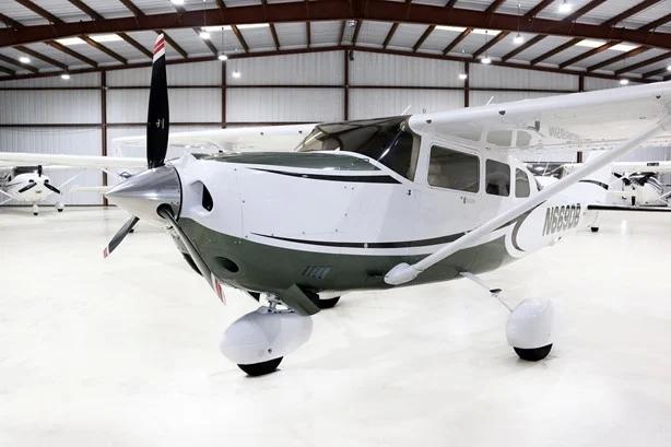 2009 CESSNA TURBO 206H STATIONAIR Photo 2